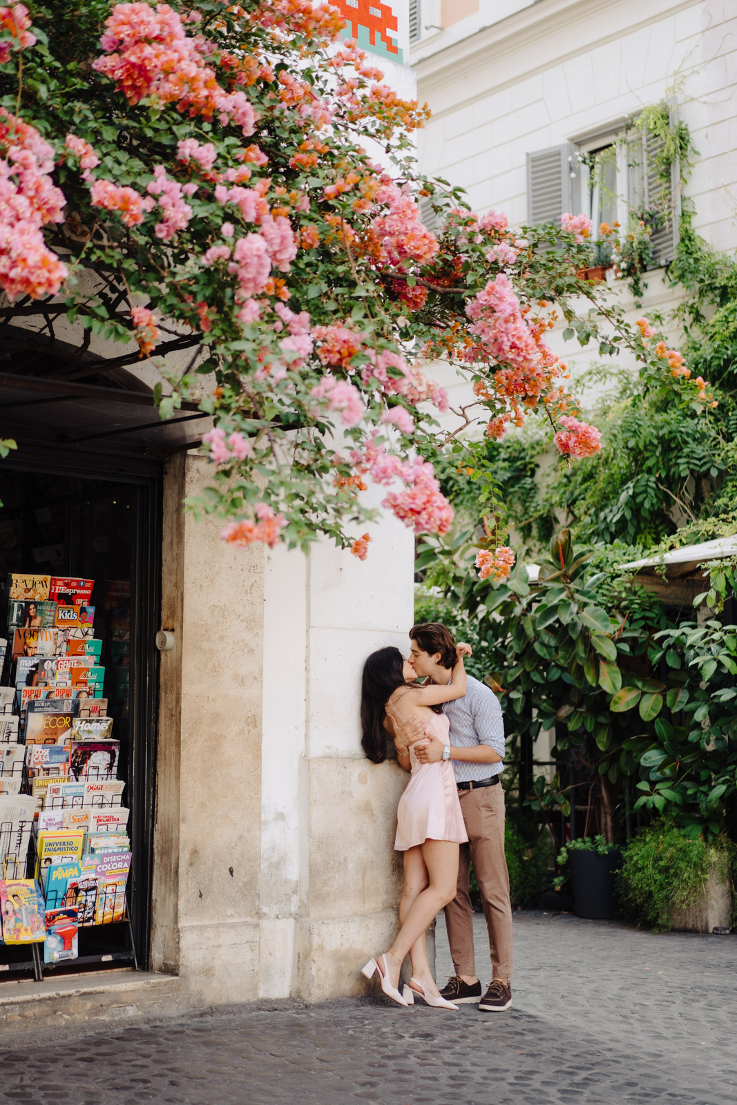 Couple photoshoot in Monti, Rome